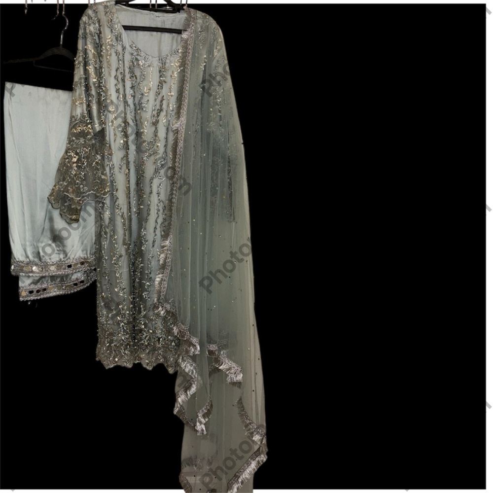 Plus shalwar Kameez 2X BUST 52